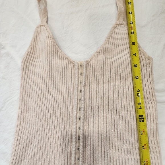 Zara Cream Ribbed Knit Top with Buttons - Picture 2 of 8